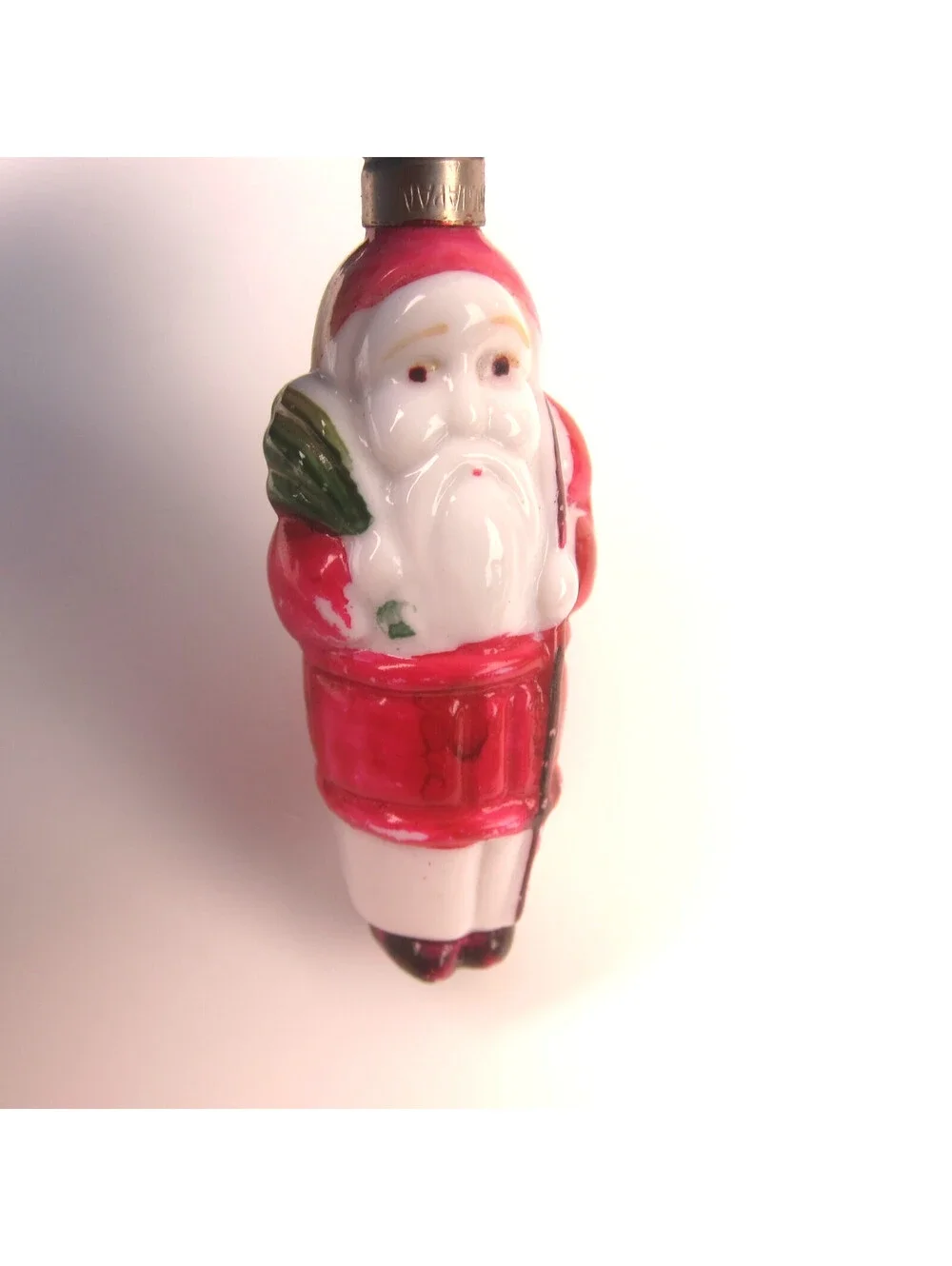 Vintage Santa Claus Christmas Milk Glass Light Bulb C6 Figural w/ Toy Sack Japan